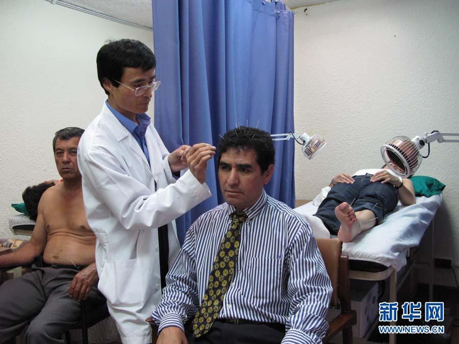 Иглоукалывание китайской медицины распространяется по миру