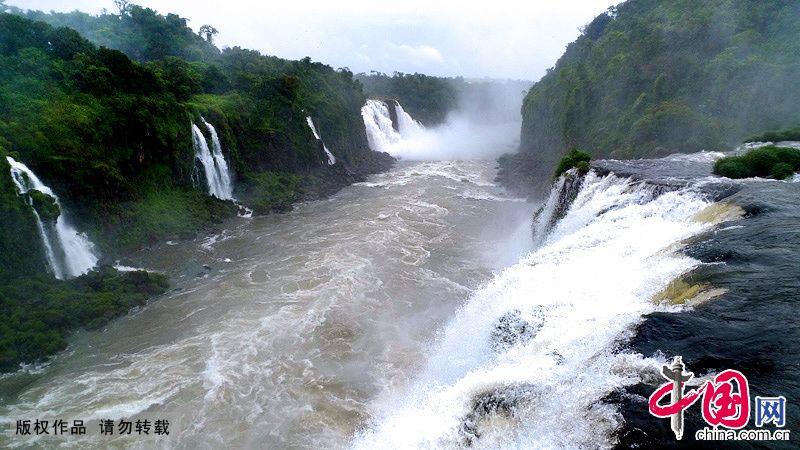 Самый широкий водопад в мире – водопады Игуасу