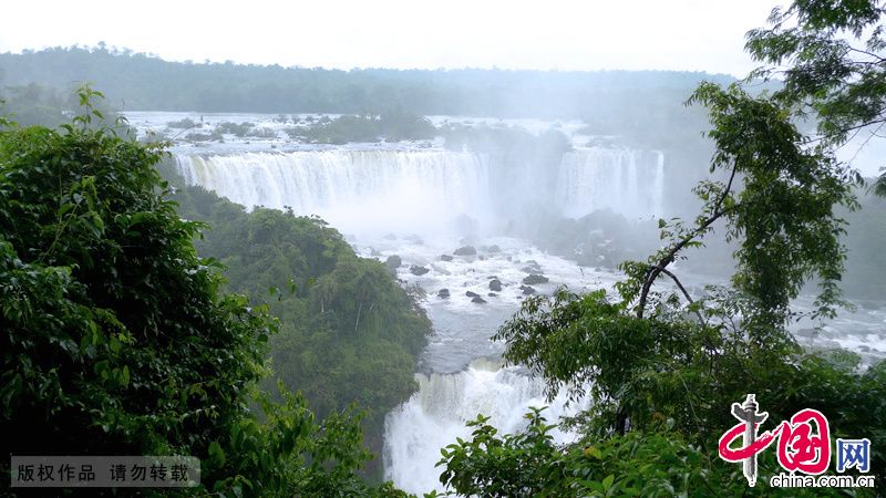 Самый широкий водопад в мире – водопады Игуасу